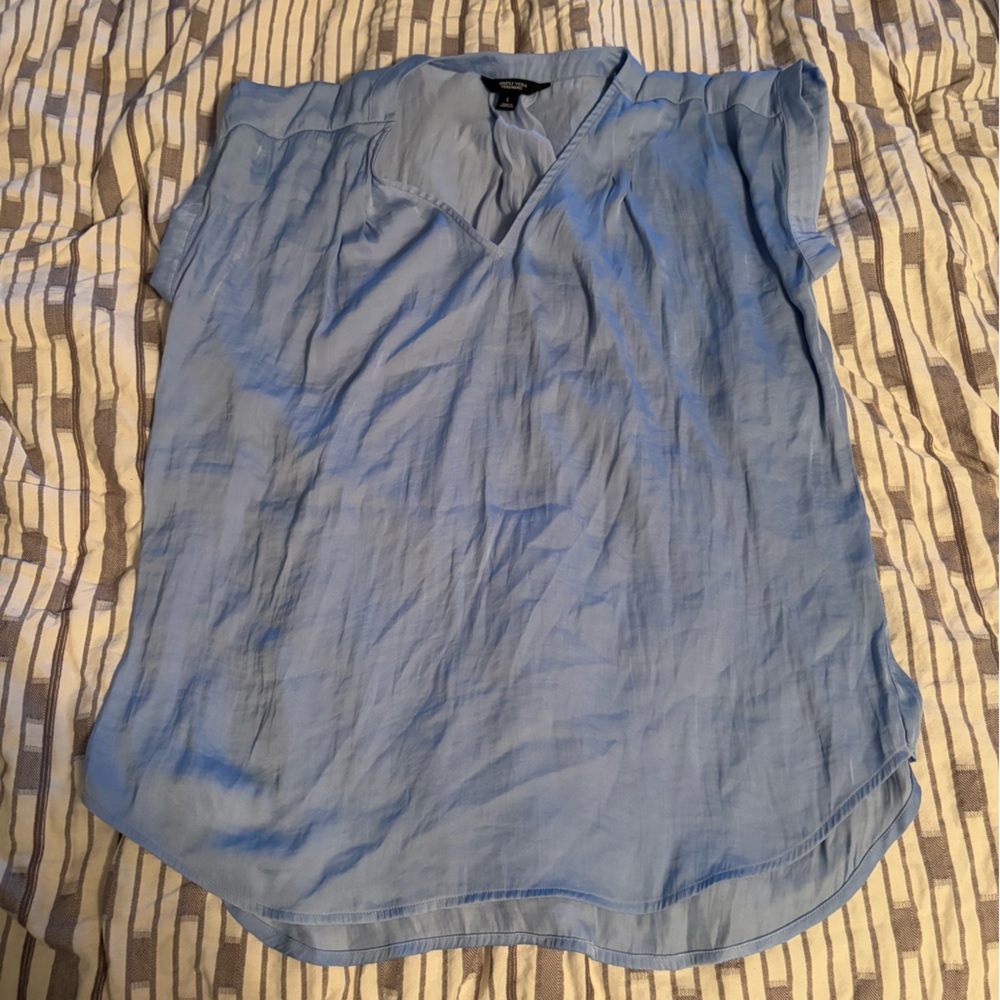 blue blouse